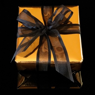 White Chocolate AU Vodka Truffle Gift Box (25)